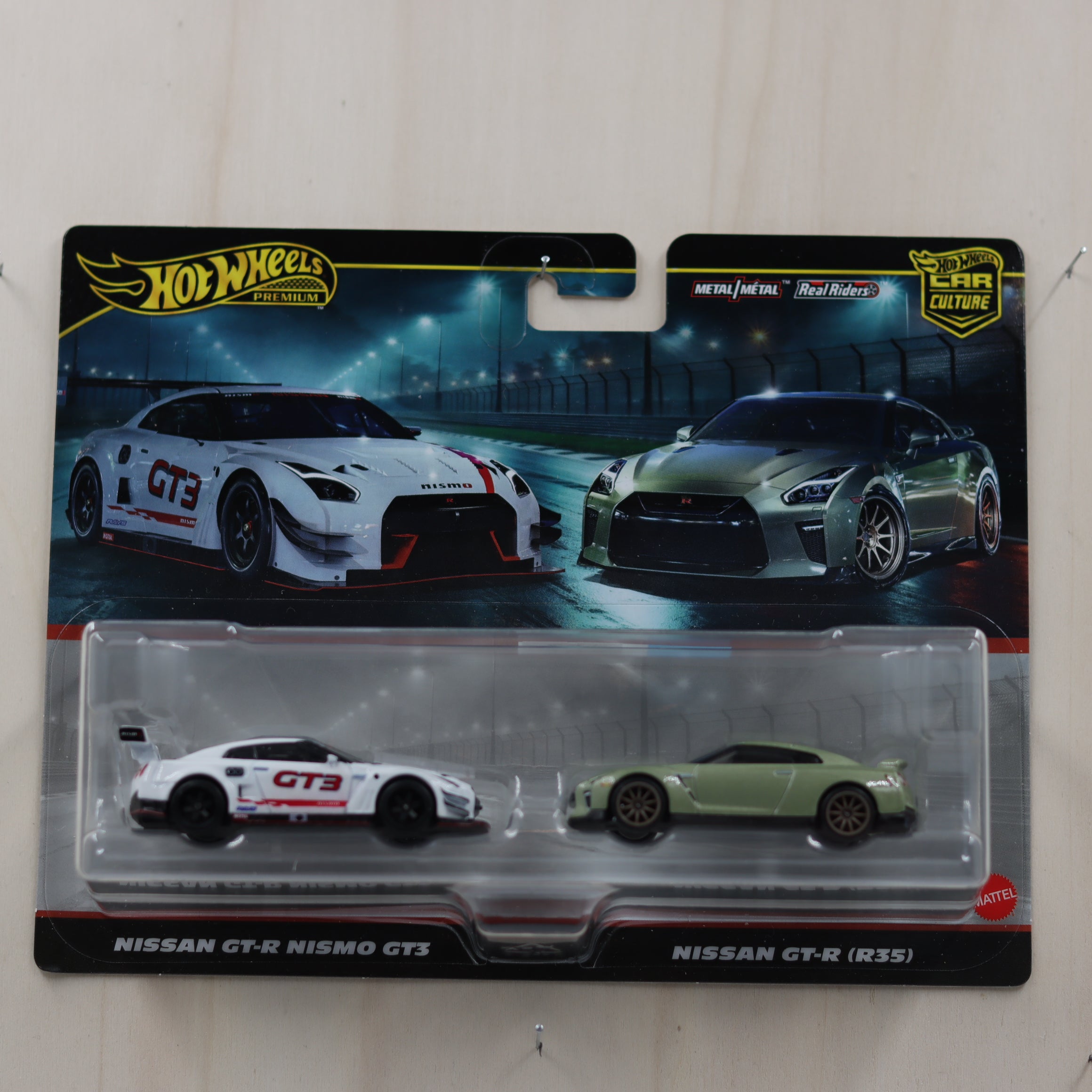 NISSAN GT-R NISMO GT3  NISSAN GT-R (R35)
