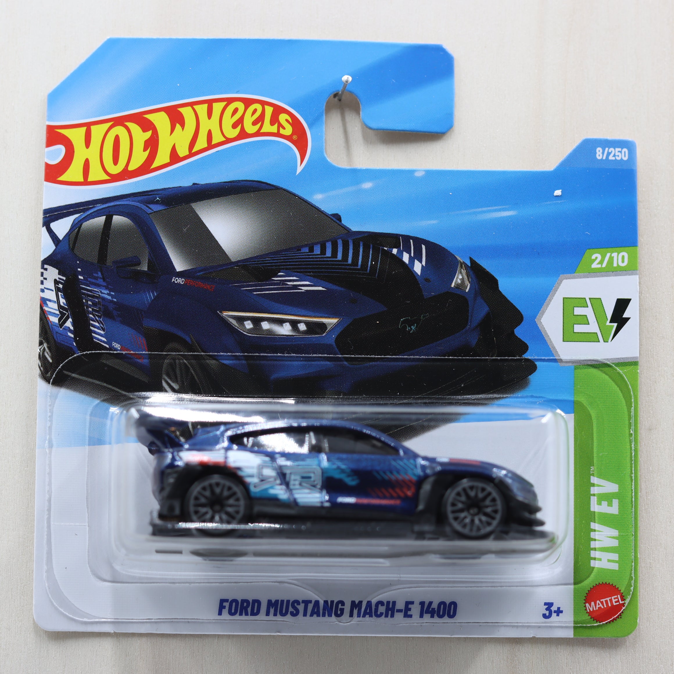 Ford Mustang  Mach e 1400   (2026)   17