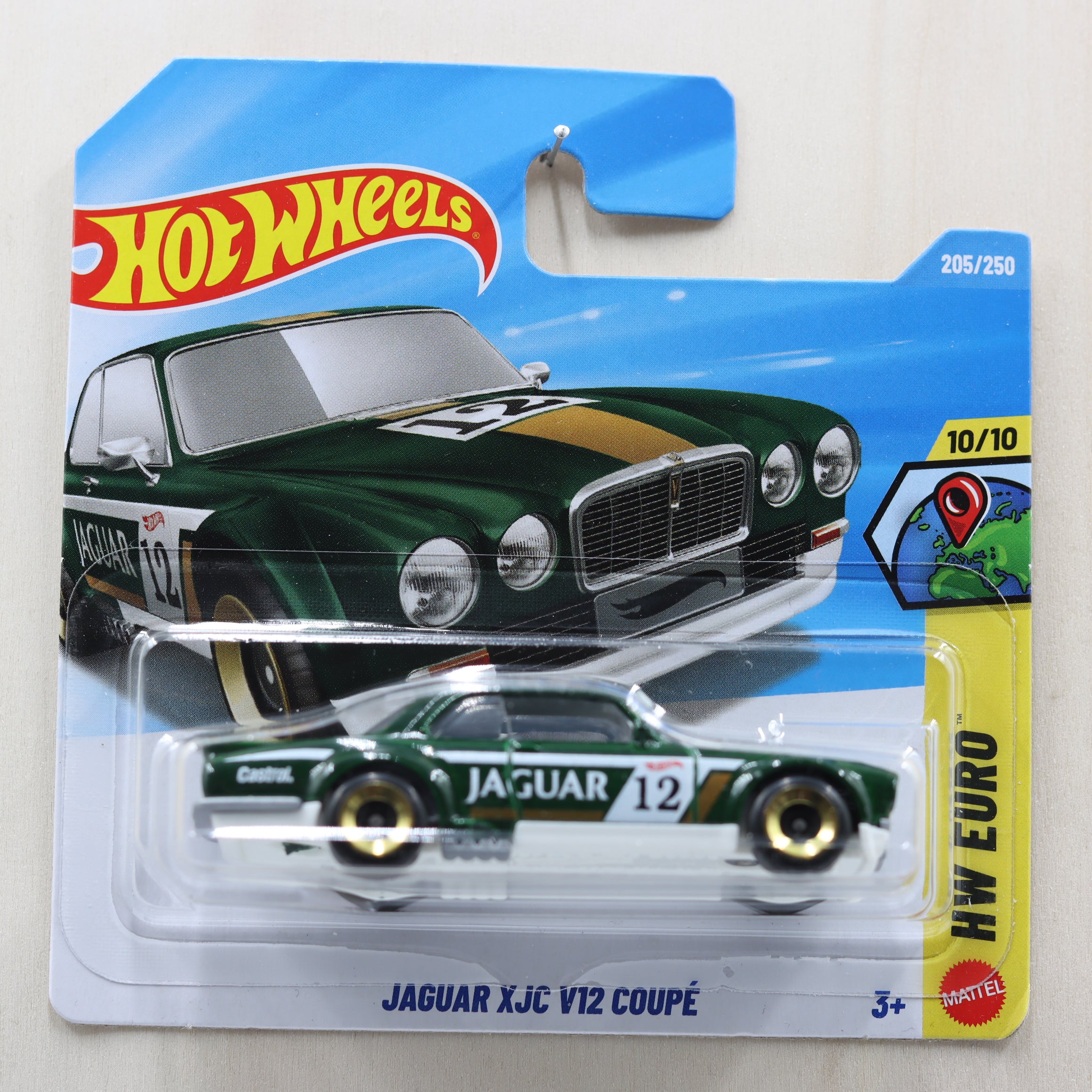 Jaguar XJC V12   2026  17
