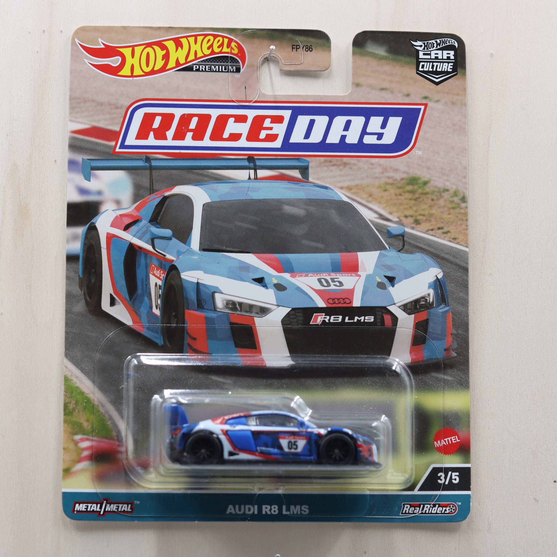 AUDI R8 LMS